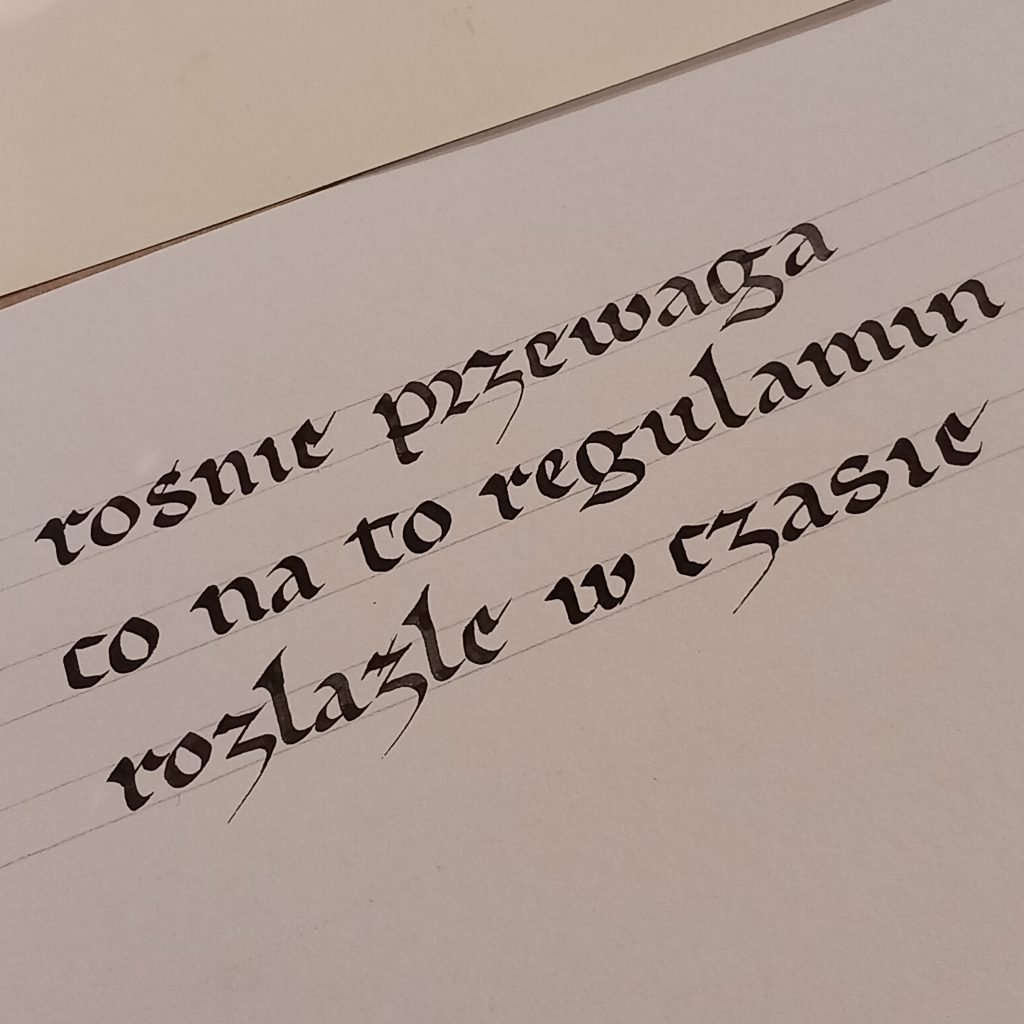 rośnie przewaga co na to regulamin rozlaźle w czasie